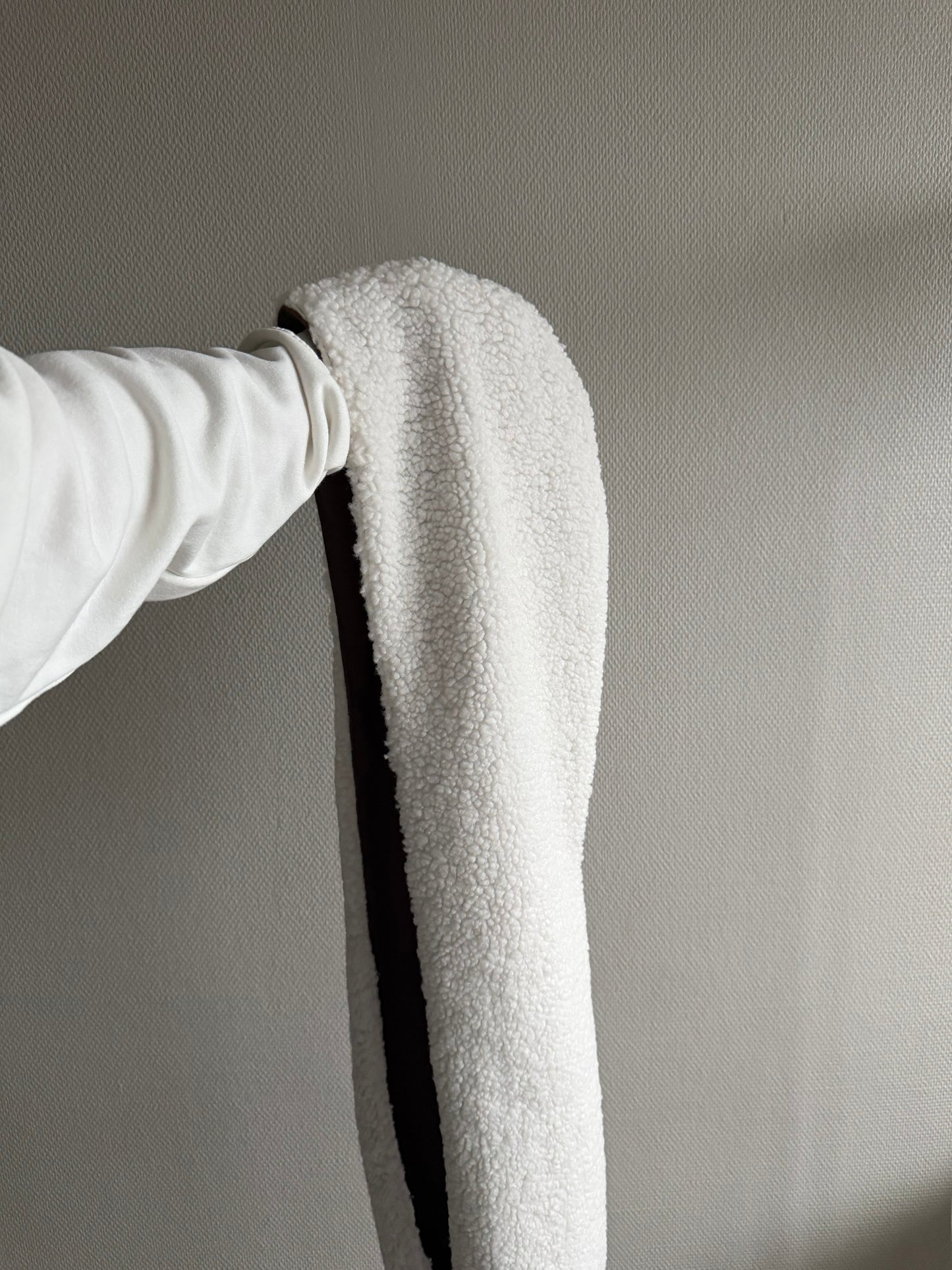 The Maghrib reversible hood scarf