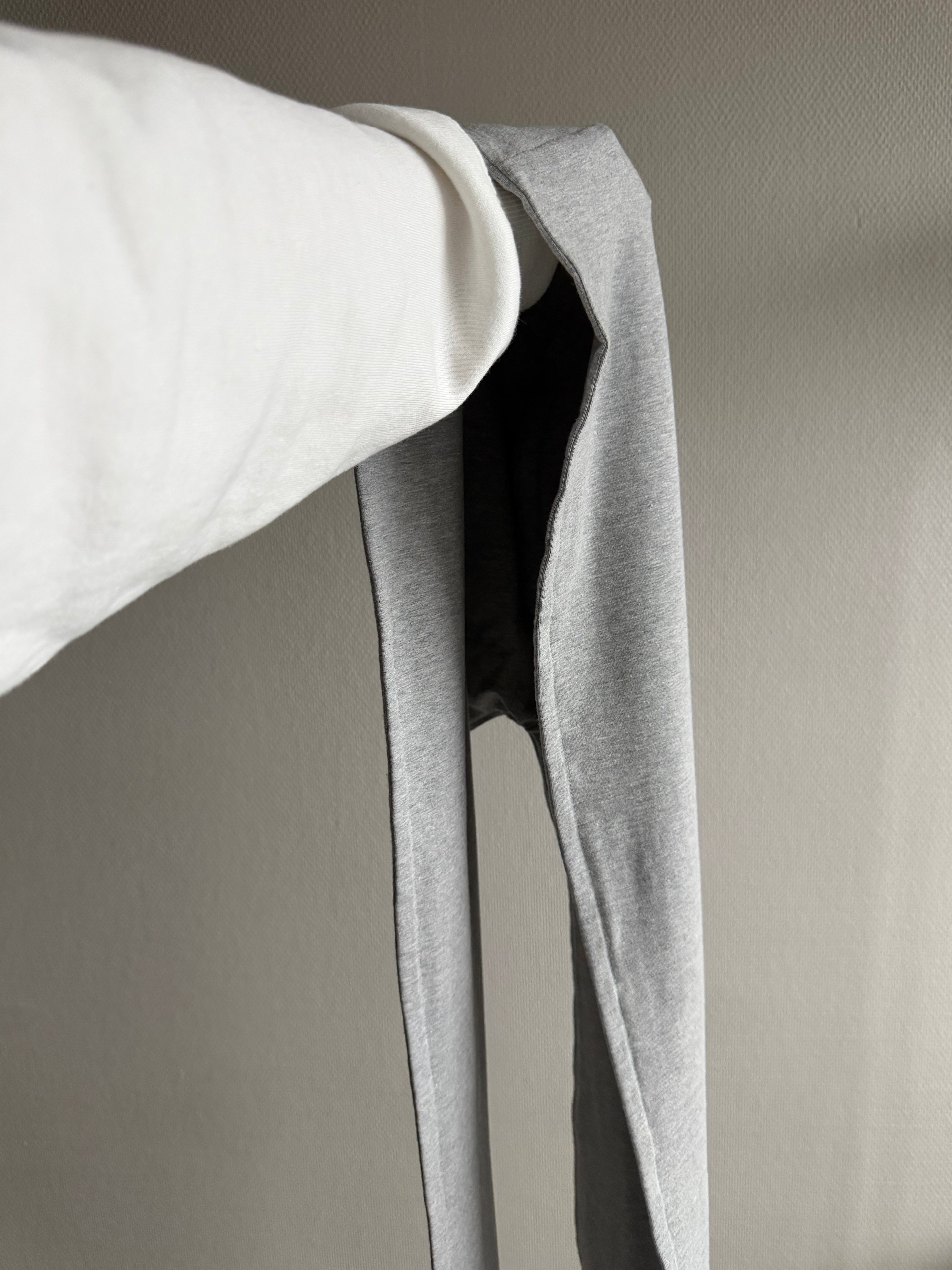 The Dhuhr hood scarf