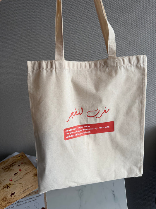 MAGHRIB TO FAJR Tote bag